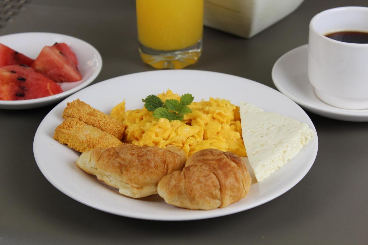 Hotel Boutique Plaza Medellín Kültér fotó